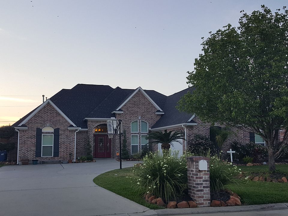 1st image of 2128 Walker Ln