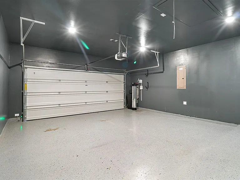 9626 Dancing Grass Dr — Photo 40