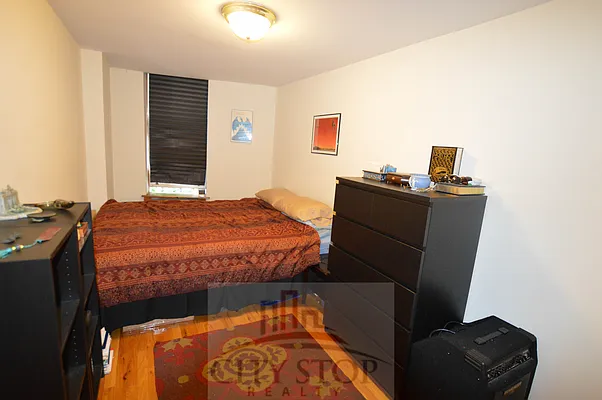 Rented by City Stop Realty | media 8