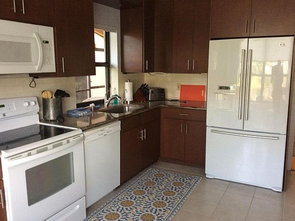 3rd image of 16000 W Bay Dr APT 159