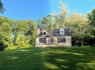 6200 Brush Run Rd, Bethel Park, PA 15102