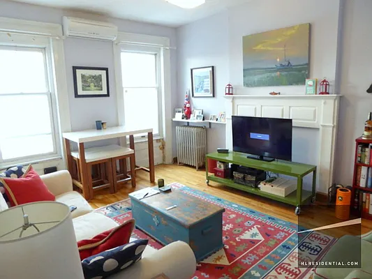 Rented by Highline Residential | media 2