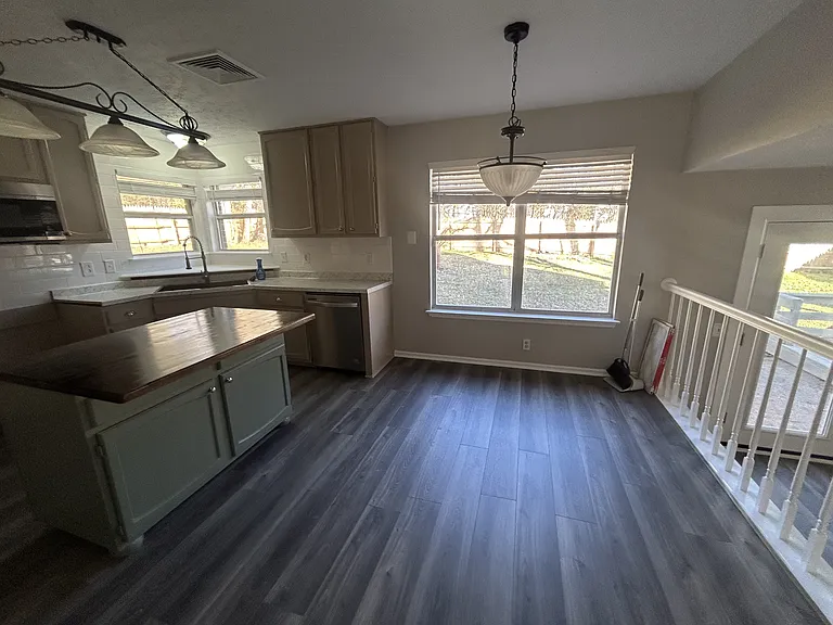 533 Woodland Hills Dr — Photo 18