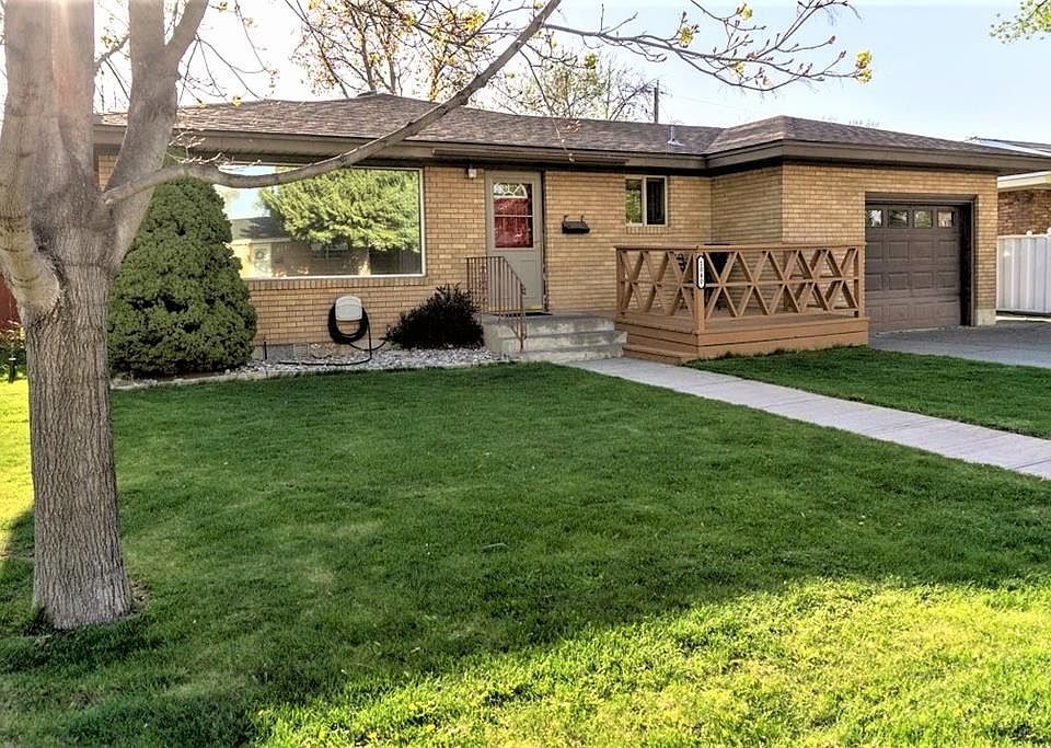 1st image of 1040 Bower Dr