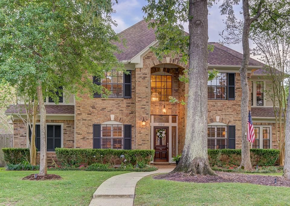 2nd image of 15318 Park Estates Ln