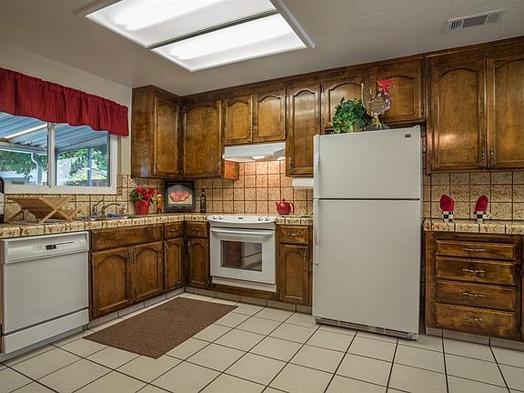 5th image of 5126 Poston Dr