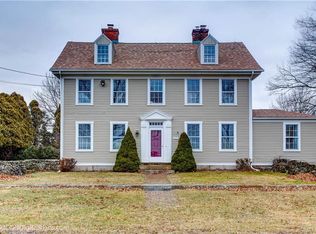 4566 Tower Hill Rd, Wakefield, RI 02879
