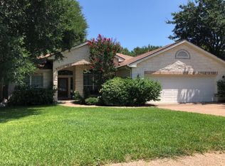 912 Stagecoach Dr, Georgetown, TX 78628