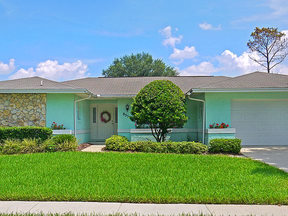 2nd image of 8577 Shady Glen Dr