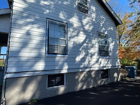 3rd image of 3718 Avondale Ave