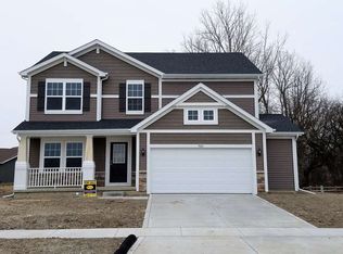 9021 Mill Creek Rd, Cedar Lake, IN 46303