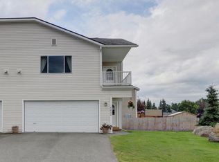 6800 Brittany Rock Way, Anchorage, AK 99504