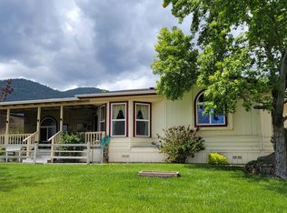 11801 N Old Stage Rd, Weed, CA 96094