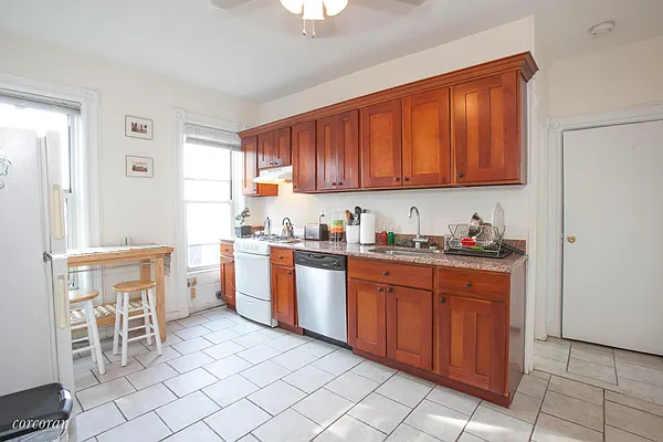 Rented by Corcoran | media 4