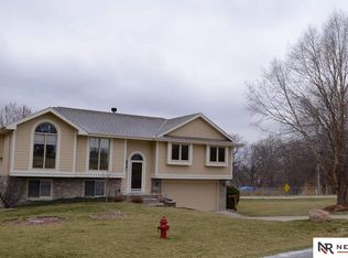 1220 Beaver Lake Blvd, Plattsmouth, NE 68048