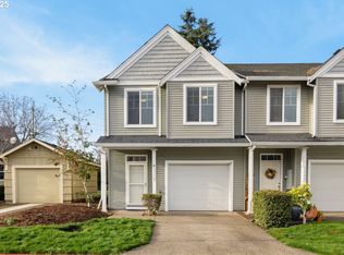 1558 NE 10th Pl, Canby, OR 97013