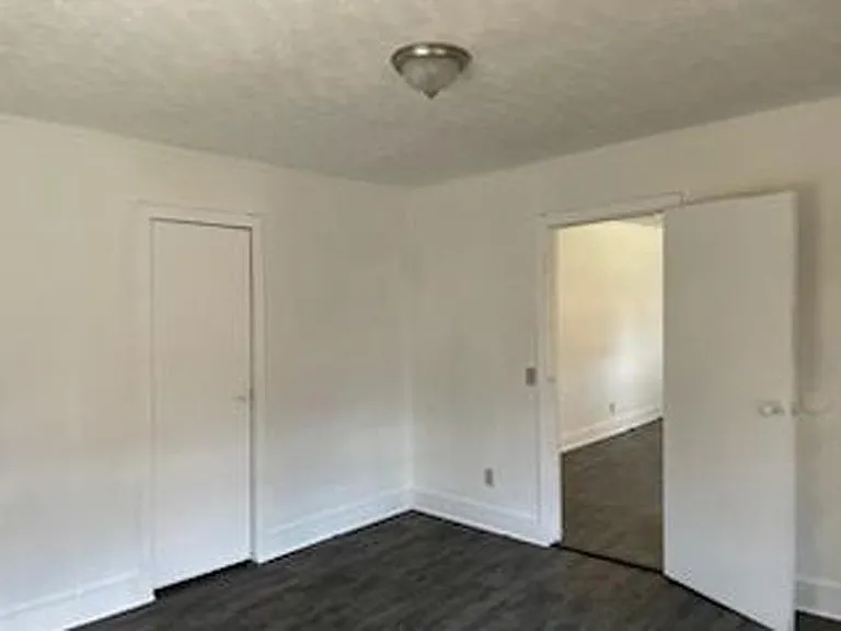 2331 Highway 48 N — Photo 4