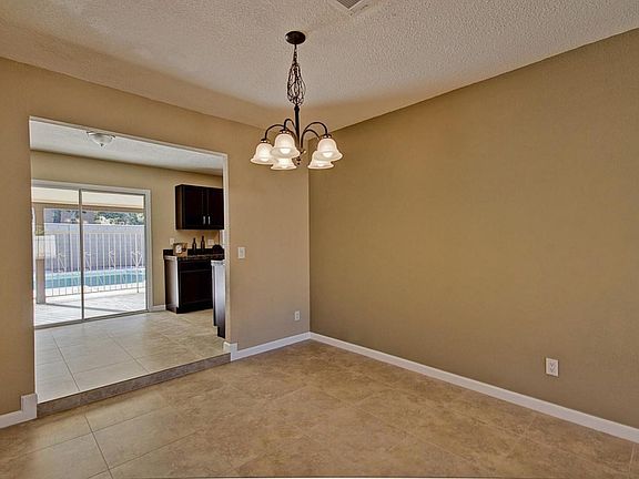 5th image of 5221 W Harmont Dr