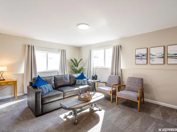 8610 Ange St #2, Anchorage, AK 99515