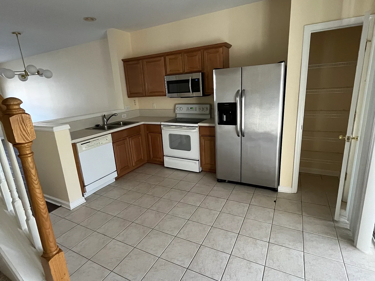 2 bed, 1184 sqft, $1,780 — Photo 4