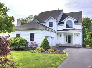 4 Travis Rd, Baldwin Place, NY 10505