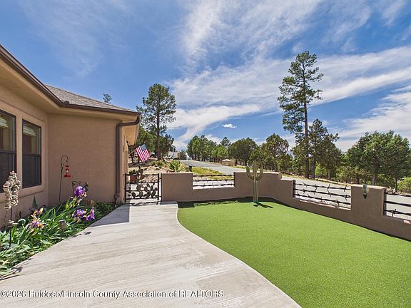 5th image of 206 Timberline Pl
