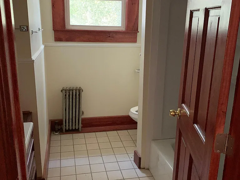 14 Beacon St #4 — Photo 4