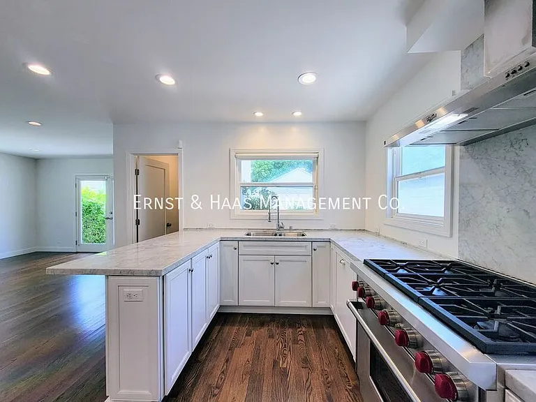 2227 Camden Ave — Photo 15