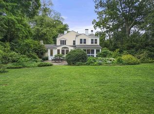 32 Vine Brook Rd, Lexington, MA 02421