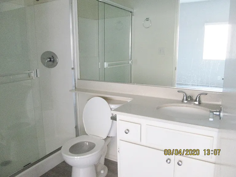 Lido Apartments - 11919 Culver Blvd — Photo 9