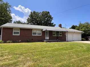 2514 Mayfair Rd, Akron, OH 44312