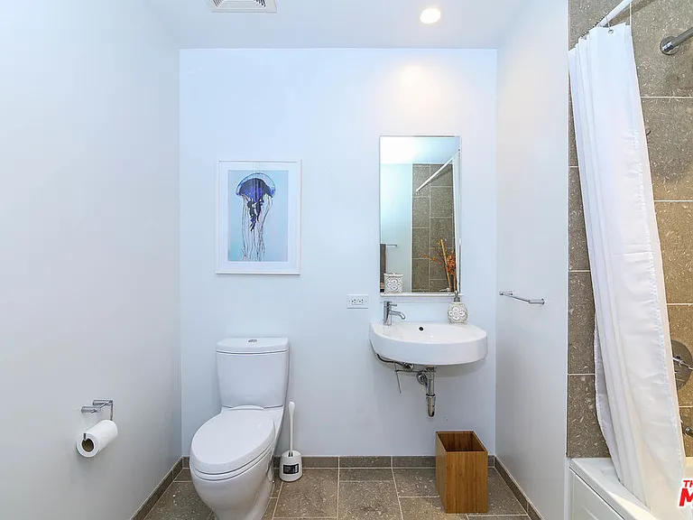 6250 Hollywood Blvd #11N — Photo 19