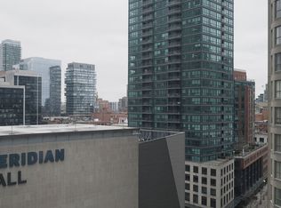 1 The Esplanade #1105, Toronto, ON M5E 0A8