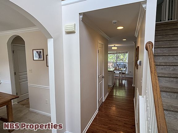 4th image of 10060 Madison Ridge Ln