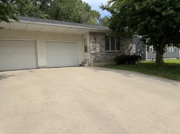 1209 Calhoun St, Chillicothe, MO 64601