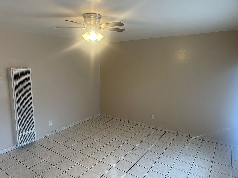 1st image of 825-829 S Townsend St #12