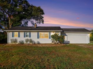 29339 42nd Ave, Paw Paw, MI 49079