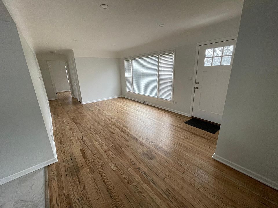 1st image of 37938 Lorie Blvd