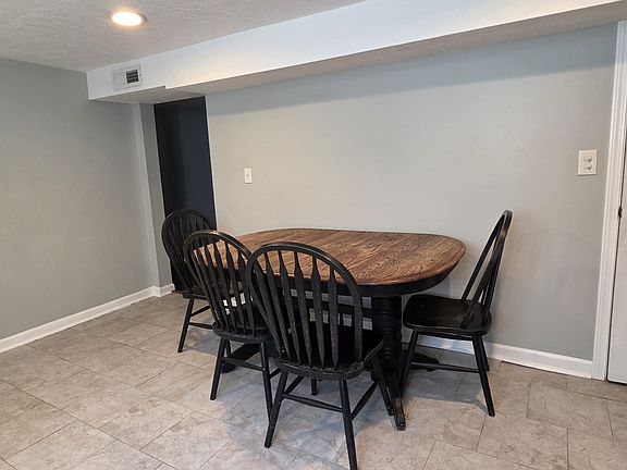 5th image of 5920 S Highland Dr #2