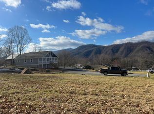 110 Hilltop View Rd, Erwin, TN 37650