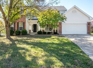 327 Summer Haven Ct, O'Fallon, MO