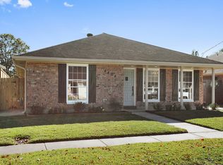 4404 Chenet St, Metairie, LA 70001