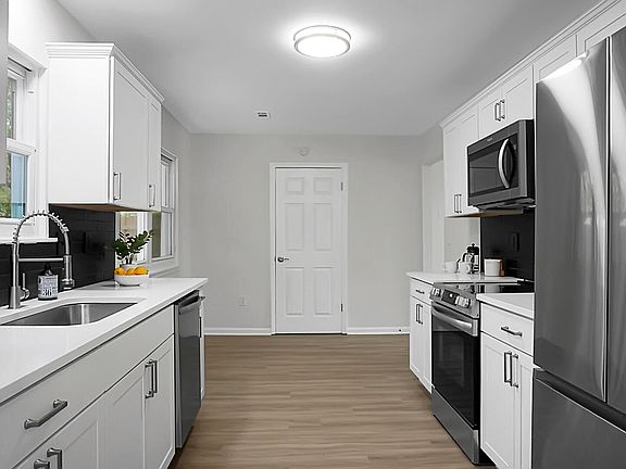 2nd image of 8088 New England Dr