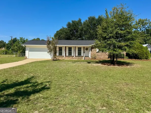 306 Brookwood Dr, Dublin, GA 31021