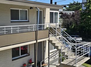 400 NE 65th St #10, Seattle, WA 98115
