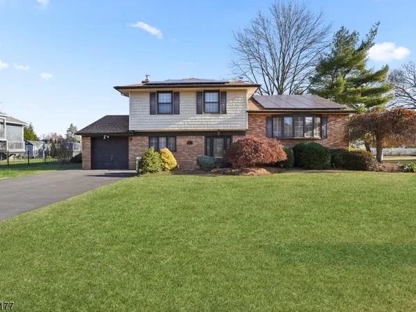 27 Alan Dr, Fairfield Twp., NJ 07004