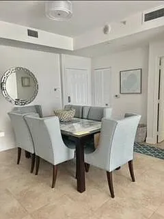 2 bed, 2.0 bath, 1129 sqft, $4,200 — Photo 3