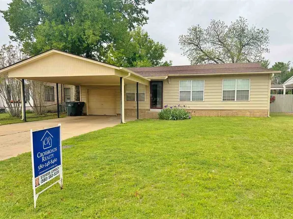 2113 NW Lake Ave, Lawton, OK 73507