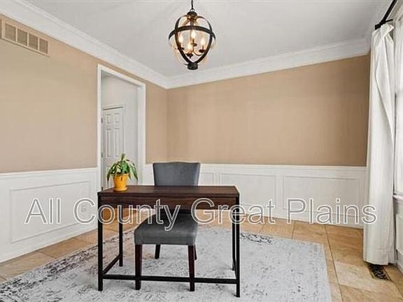 5th image of 11506 W 117th Ter