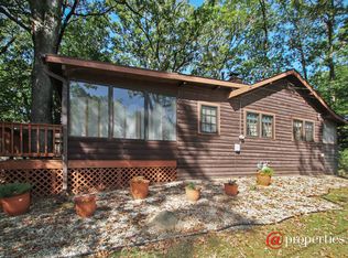 W4065 Woodland Dr, Lake Geneva, WI 53147